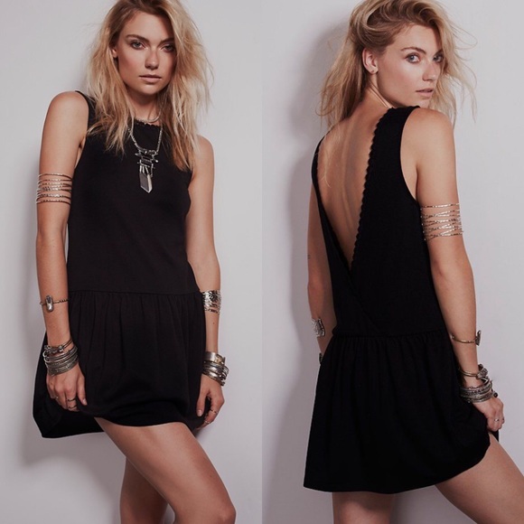 Free People Dresses & Skirts - FREE PEOPLE Flora Tetra Dropwaist Dress